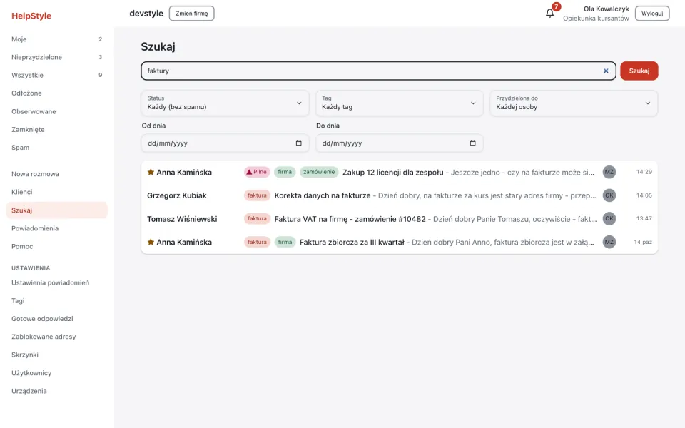 Wyszukiwarka HelpStyle z przykładowymi danymi: wpisane słowo faktury, filtry statusu, tagu, osoby i dat oraz cztery znalezione rozmowy, między innymi Korekta danych na fakturze i Faktura zbiorcza za III kwartał